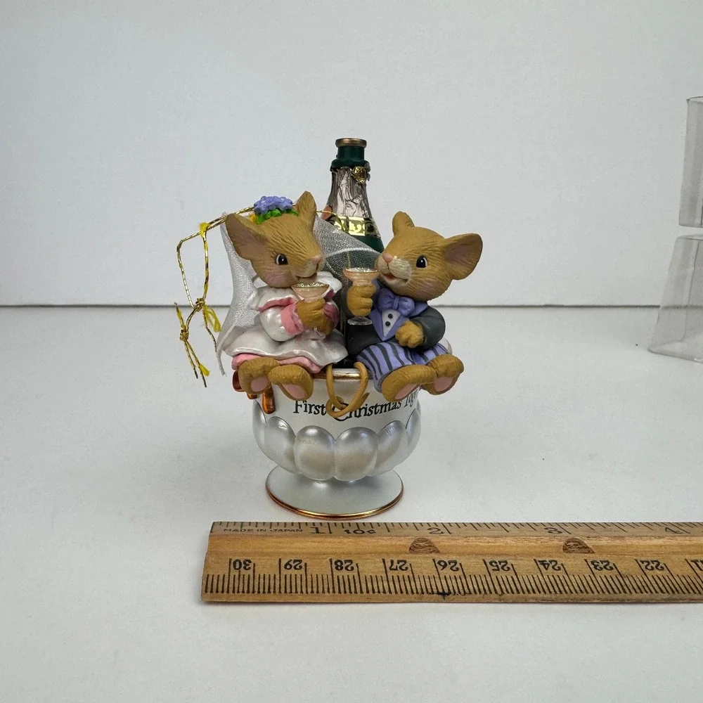 Vtg 2000 Hallmark First Christmas Together Mice Ornament Champagne READ Not Work